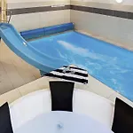 5 Star In Holiday home *