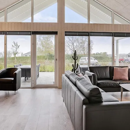 Casa de Férias 18 Person In