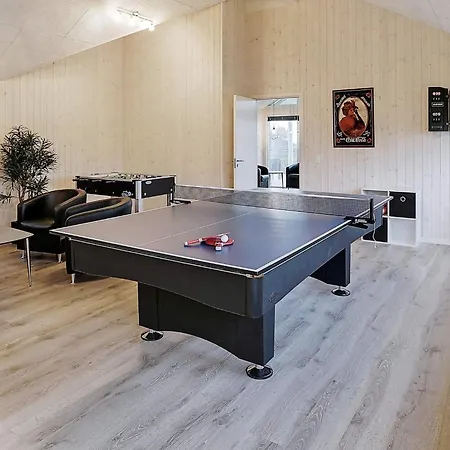 Casa de Férias 18 Person In Fåborg
